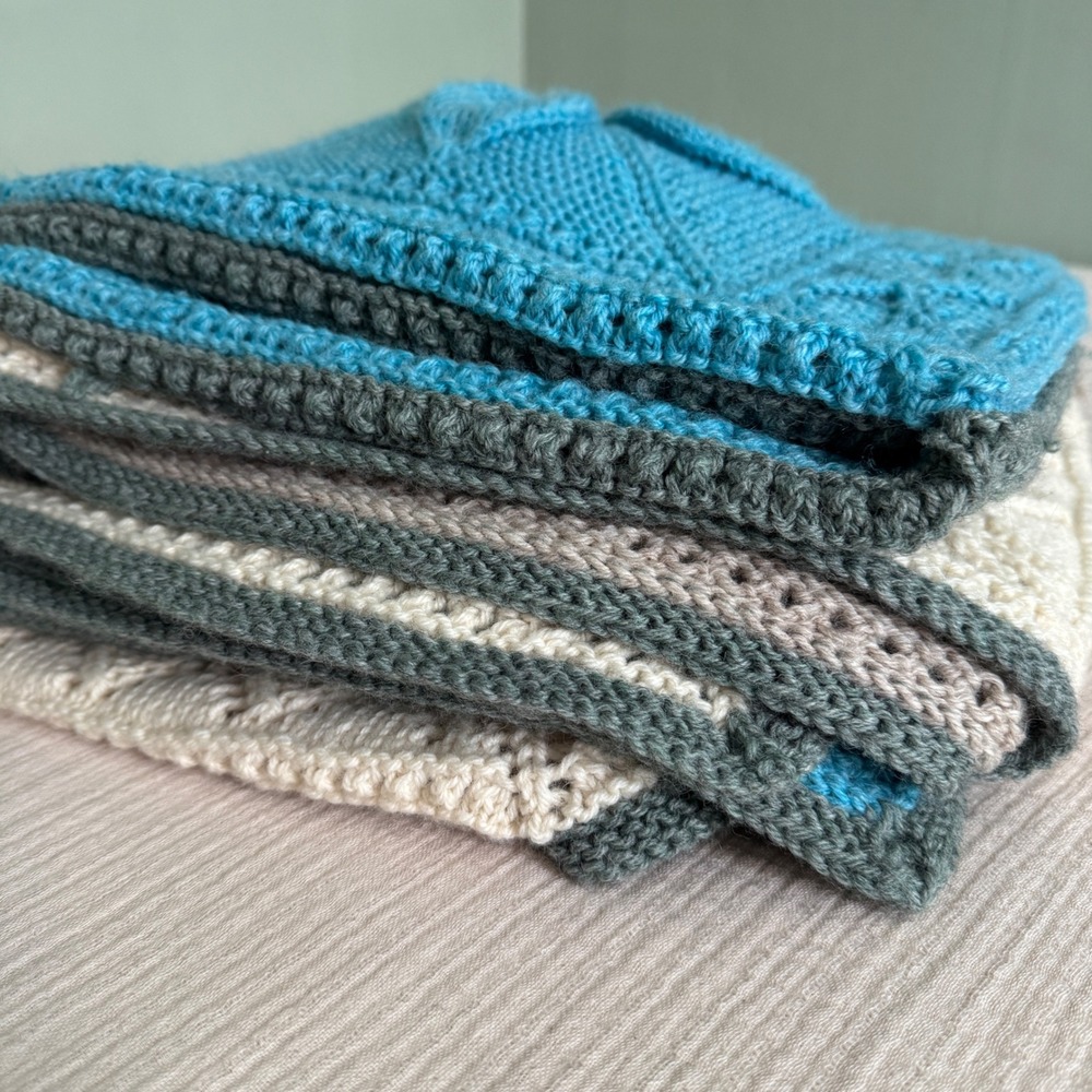 Handmade Knit Throw Blanket 66x66 Blue Grey Cream 3D Floral Granny Square SOFT! - Picture 12 of 13